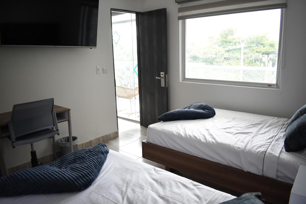 Hotel Nido de Loros Medellín Esterno foto